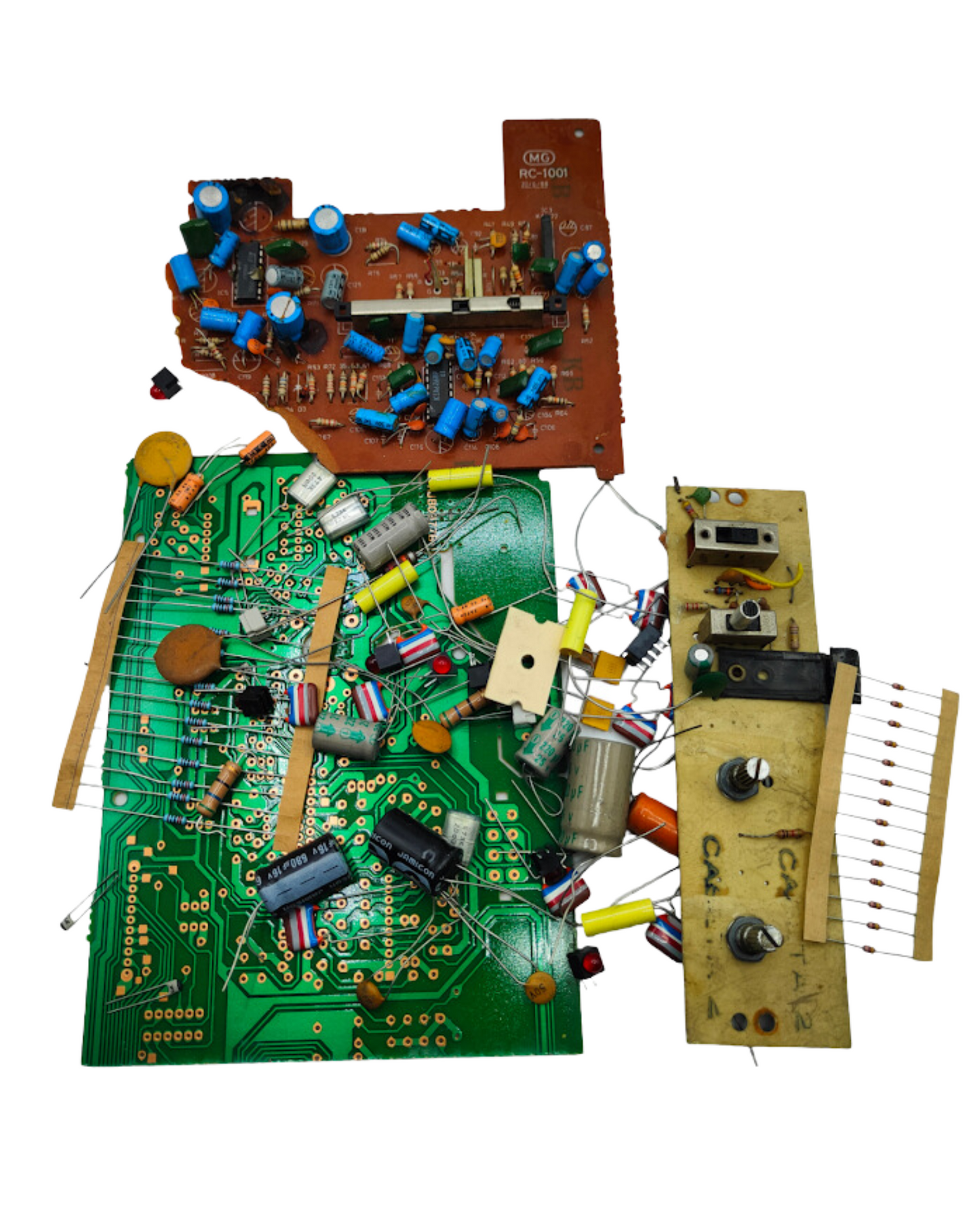 Practica de Soldadura Placa con Varios Componentes