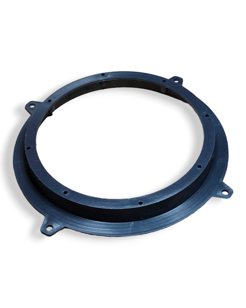 040-014 Aumento de Bocina 6.5" de Plástico con Orejas DXR 1 pieza