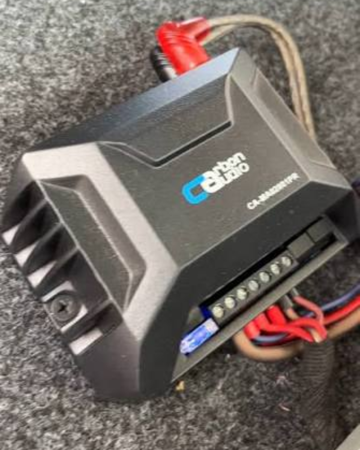 Amplificador de bolsillo Carbon Audio 2800W | Amplificador digital para carro | Fuente para woofer de coche
