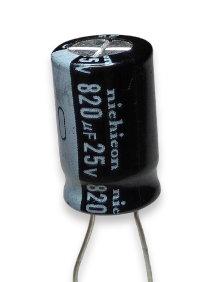 Capacitor Electrolítico 820mf Diferentes Voltajes