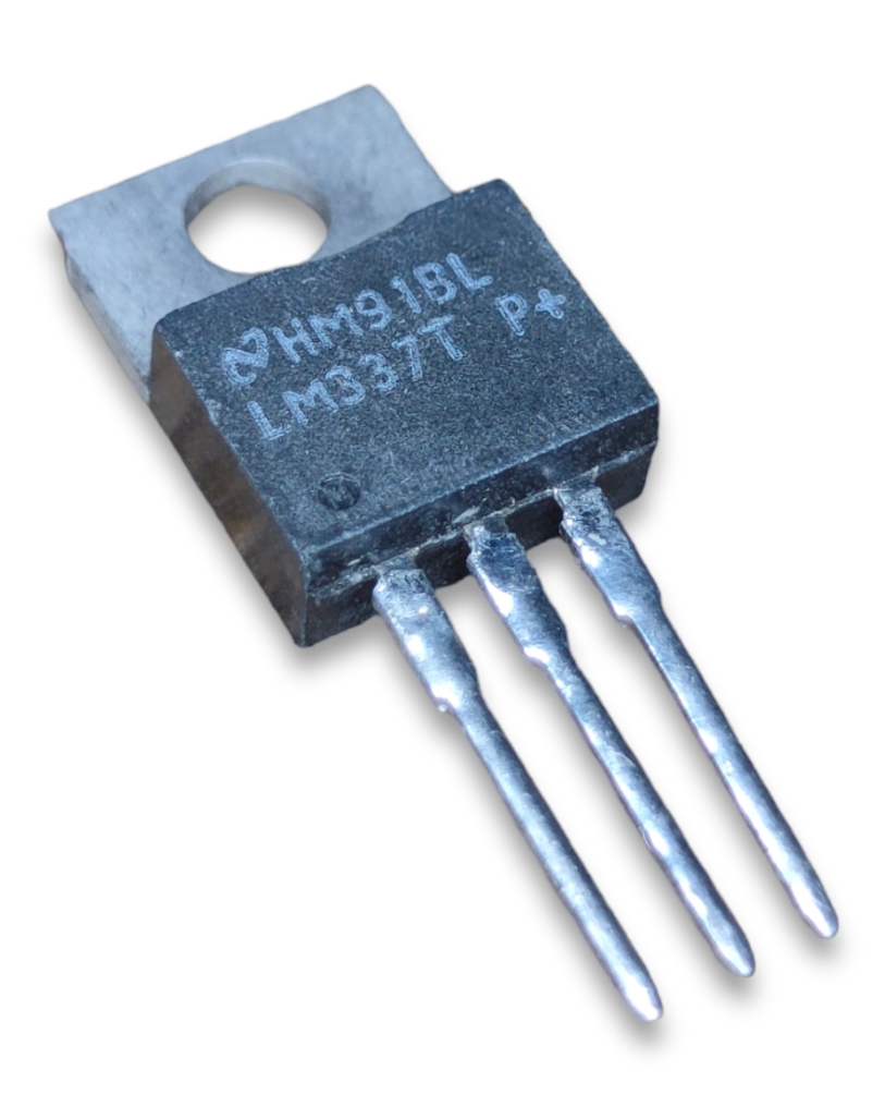 Regulador de Voltaje LM337